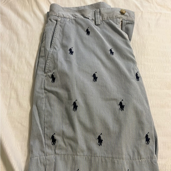 Polo Ralph Lauren Shorts - Picture 2 of 8